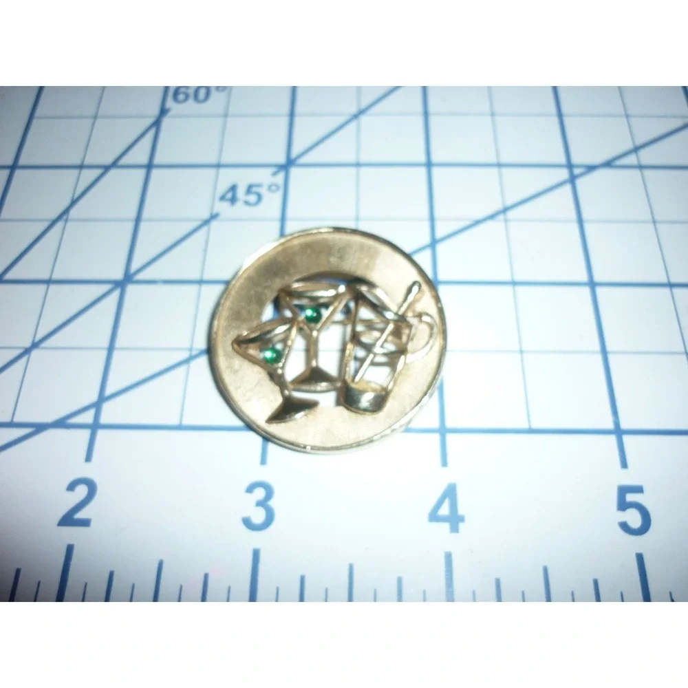 Vtg Mid Century Gold Tone Cocktail Martini Brooch Green Olive Rhinestone Pin